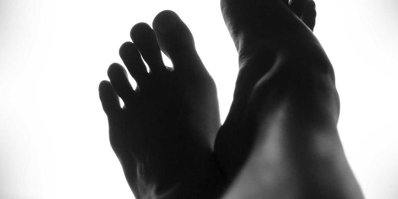 诚宏染料46:纺织产业链中的高性能色彩解决方案