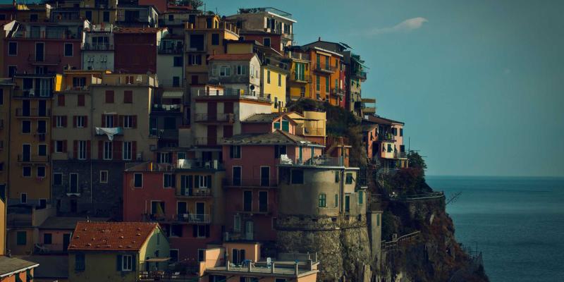 诚宏染料：微胶囊技术如何革新纺织助剂，实现缓释香氛与智能变色功能